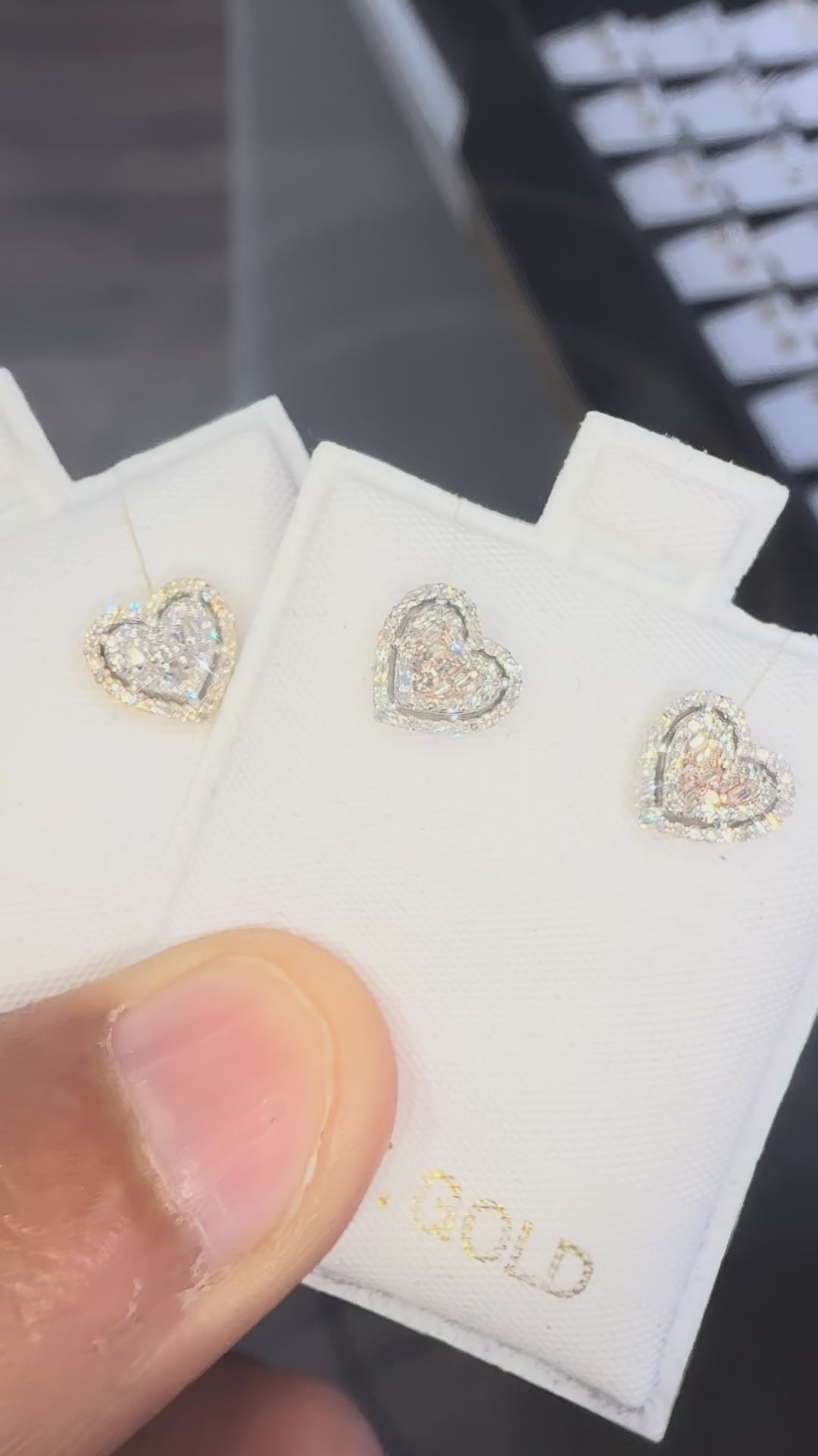 10KT Gold 0.25ctw Natural Heart Earrings