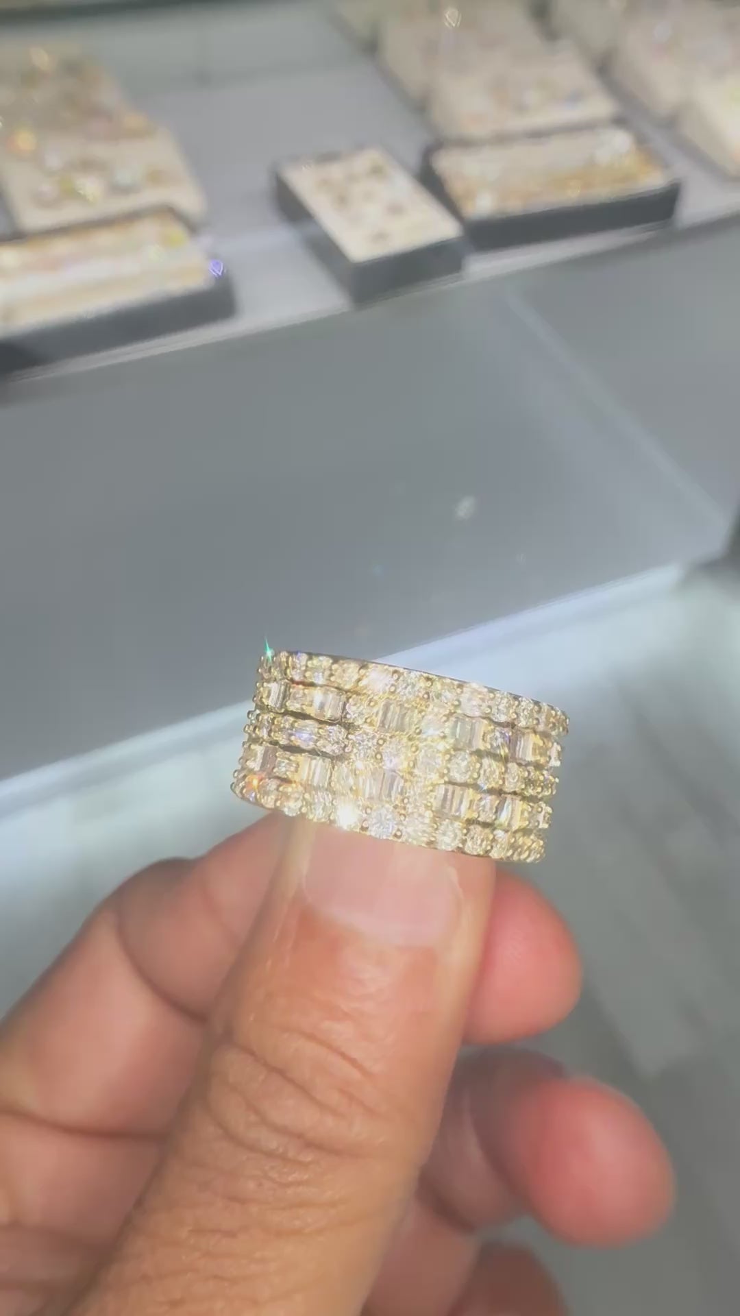 10KT Gold 2.65ctw Natural Diamond