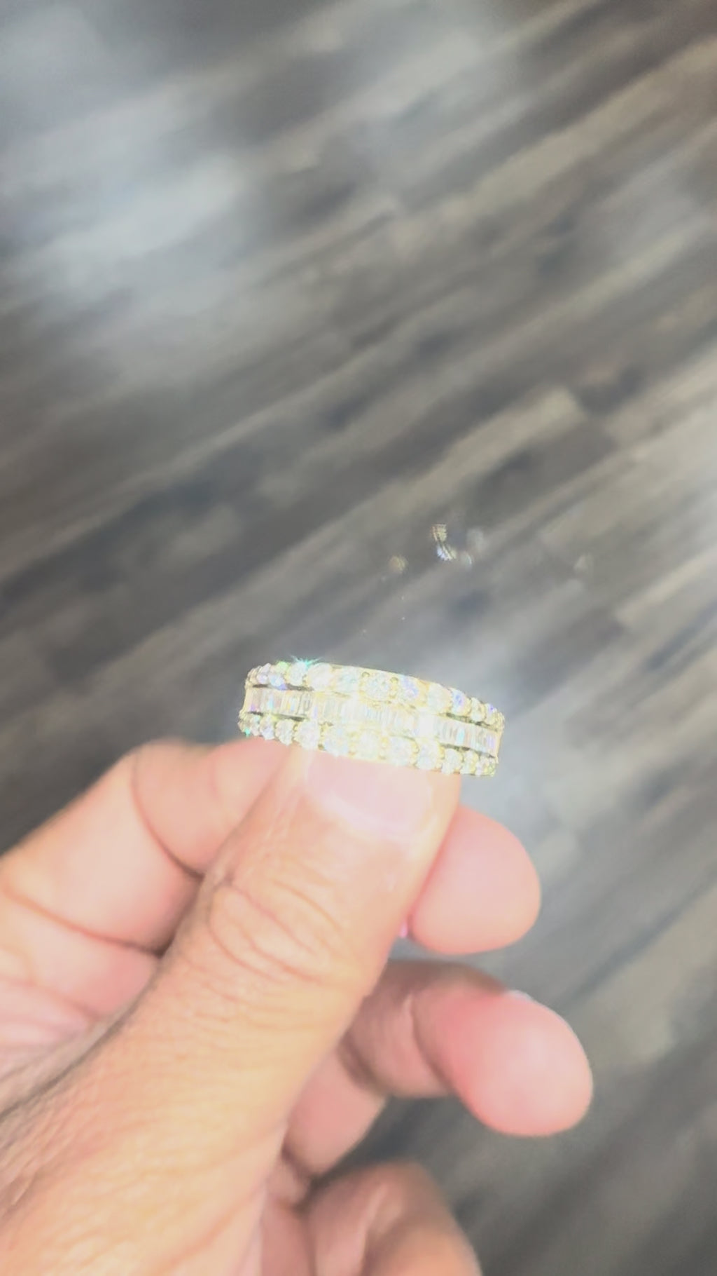 Mens Natural Diamonds Band